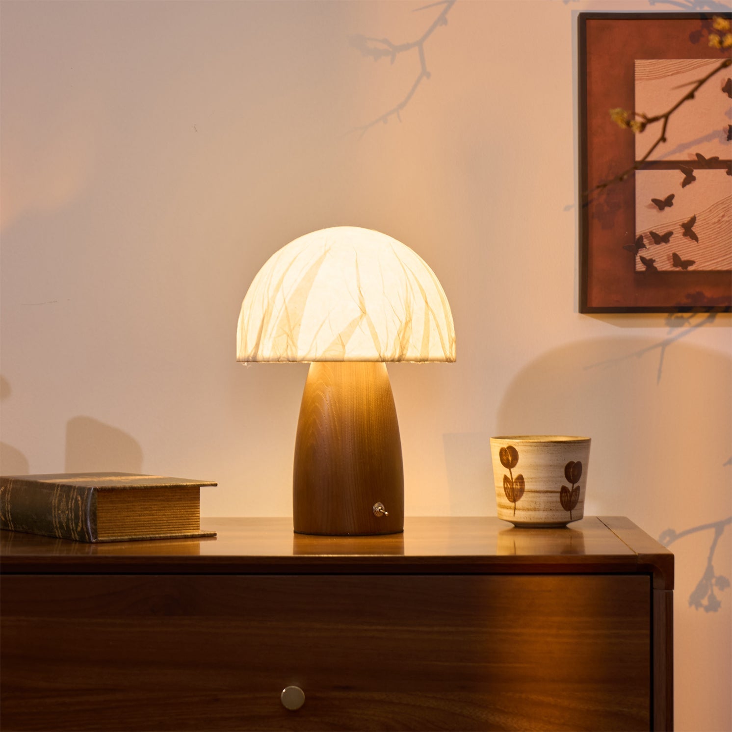 Alice Mushroom Table Lamp – Elegant Indoor Lighting with Durable Design 5