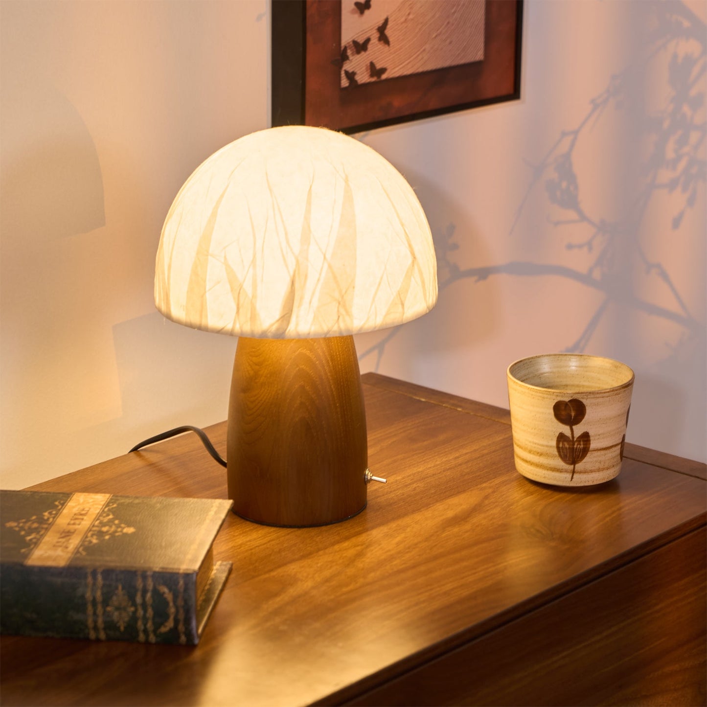 Alice Mushroom Table Lamp – Elegant Indoor Lighting with Durable Design 6