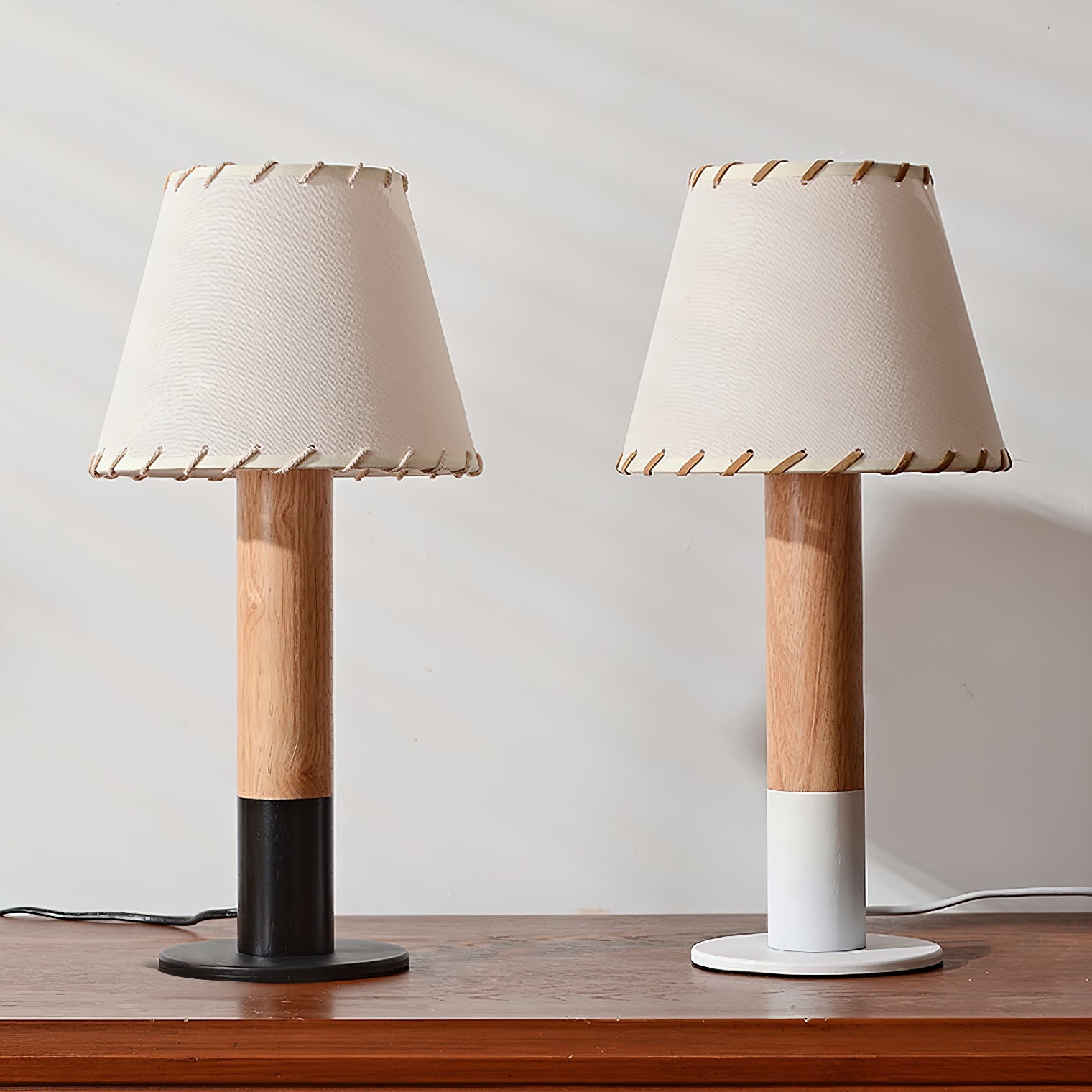 Stylish Table Lamp with Wooden Base and Fabric Shade – Modern Desk and Bedside Lighting 5