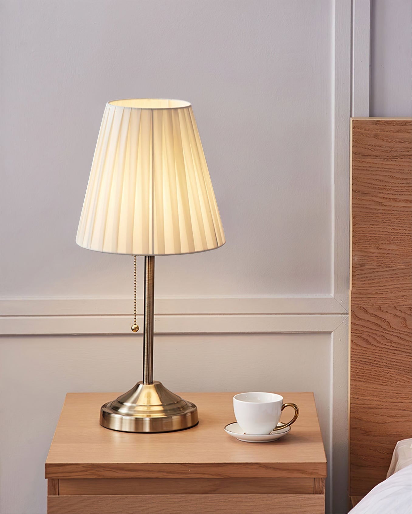 Stylish Table Lamp with Fabric Shade and Metal Base – Warm Yellow Light for Bedroom or Living Room 5