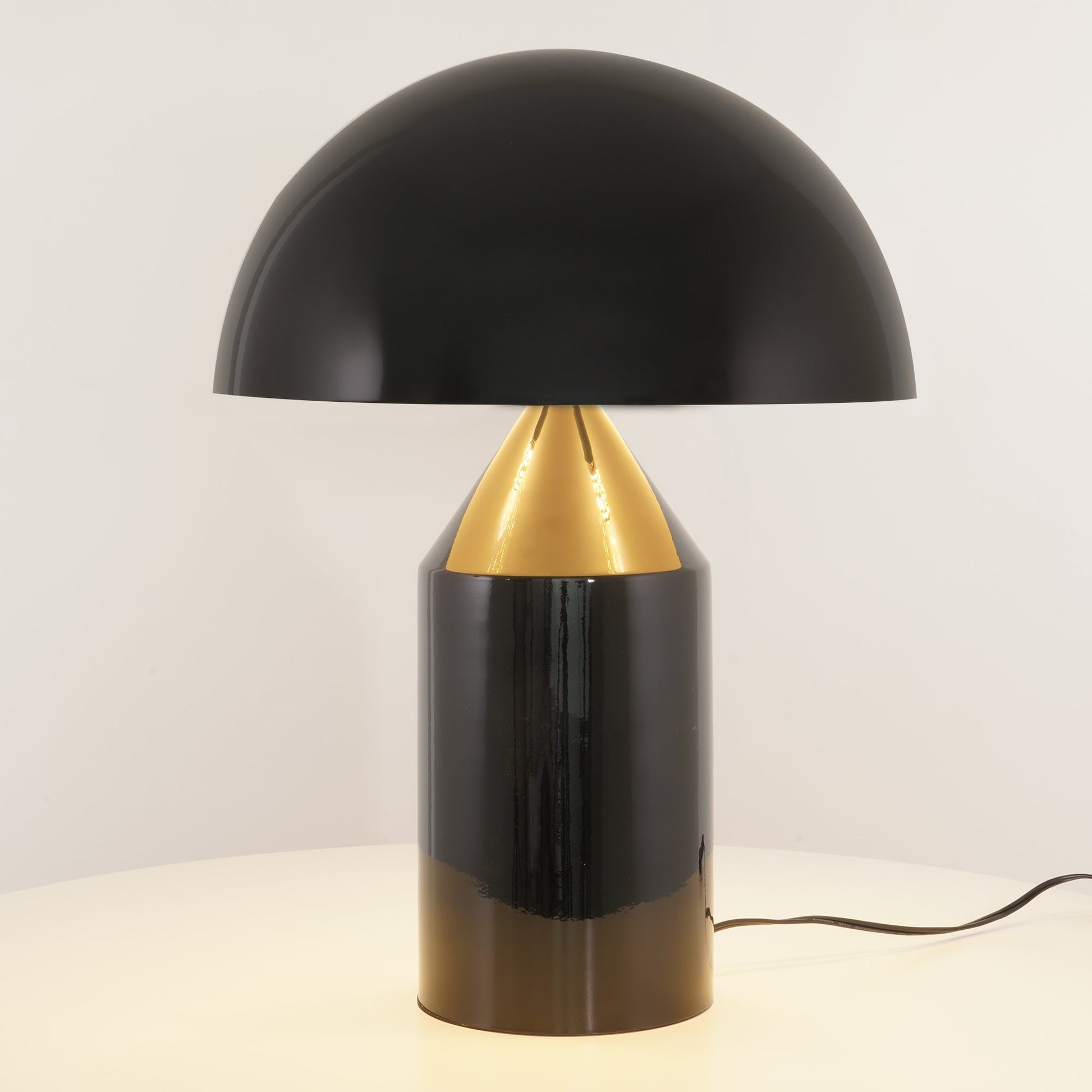 Geometric Metal Table Lamp – Modern Design for Bedroom or Living Room – LED Compatible, Sizes 25cm and 35cm 5