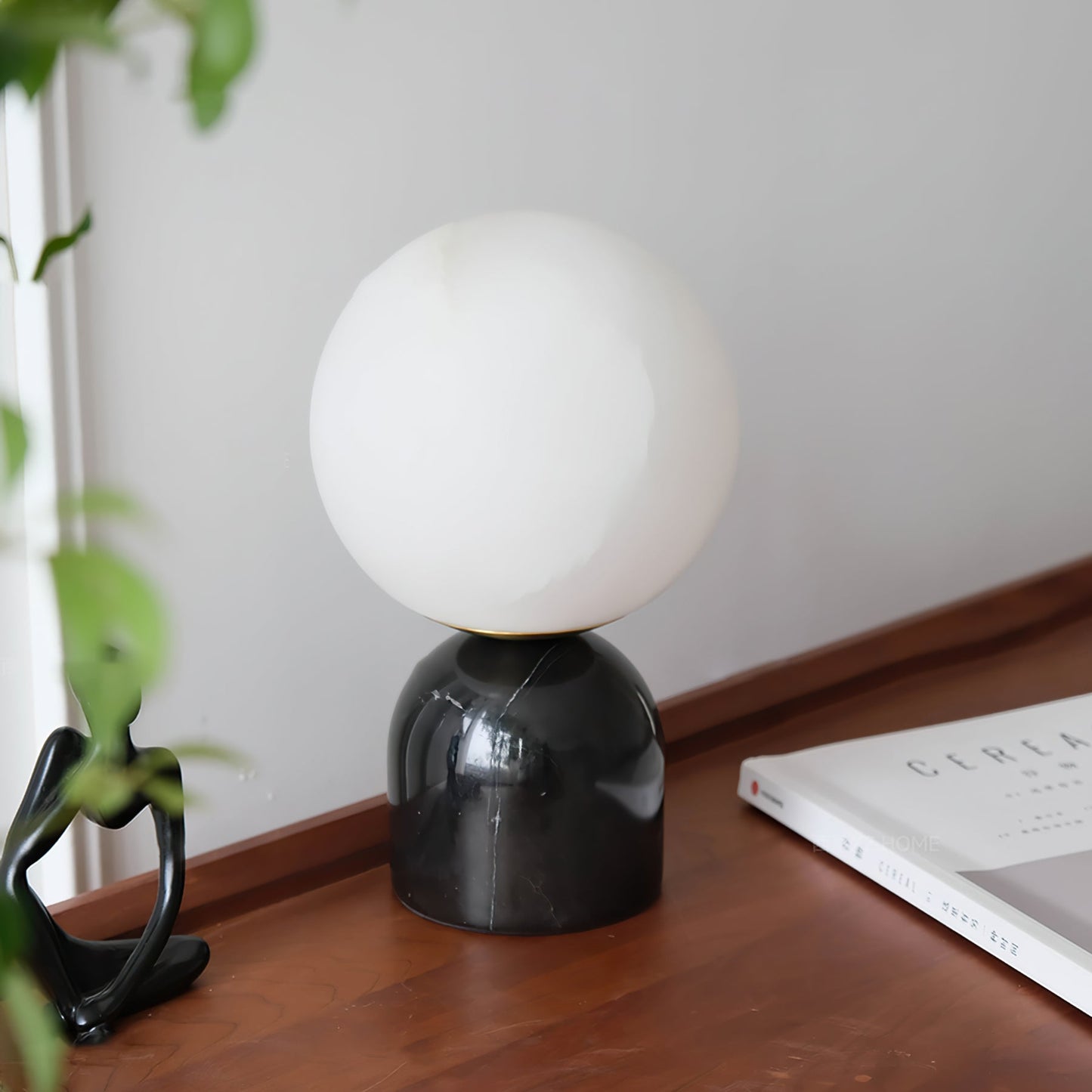 Elegant Table Lamp with Alabaster Base and Marble Stand – Indoor Lighting 6