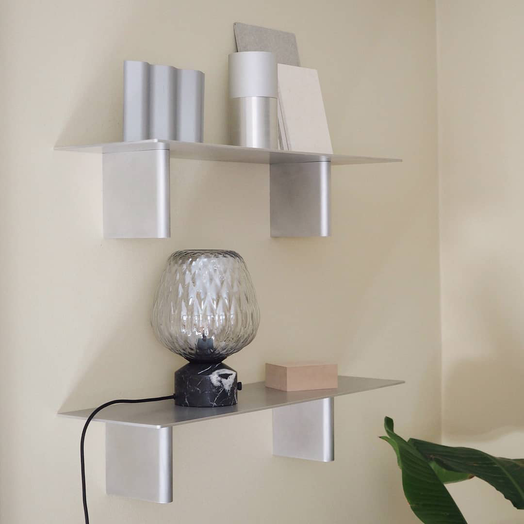 Elegant Blown Table Lamp with Quilted Glass and Marble Base – 14.2 Height 3