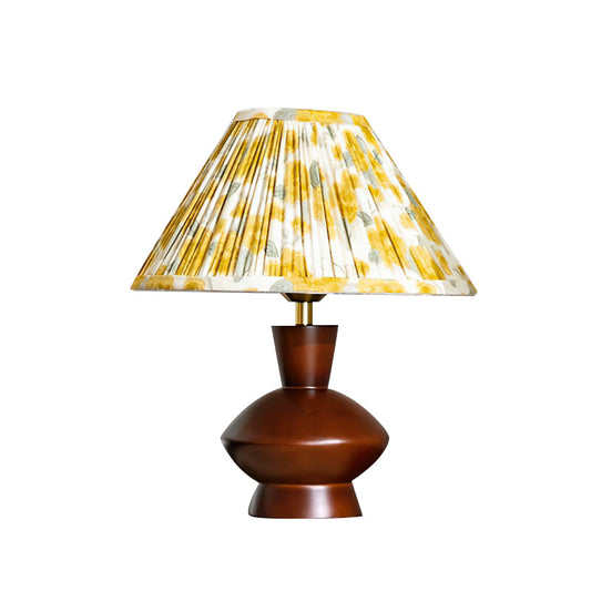 Elegant Wooden Table Lamp with Flower Shade – Versatile Nightstand and Desk Lighting 1