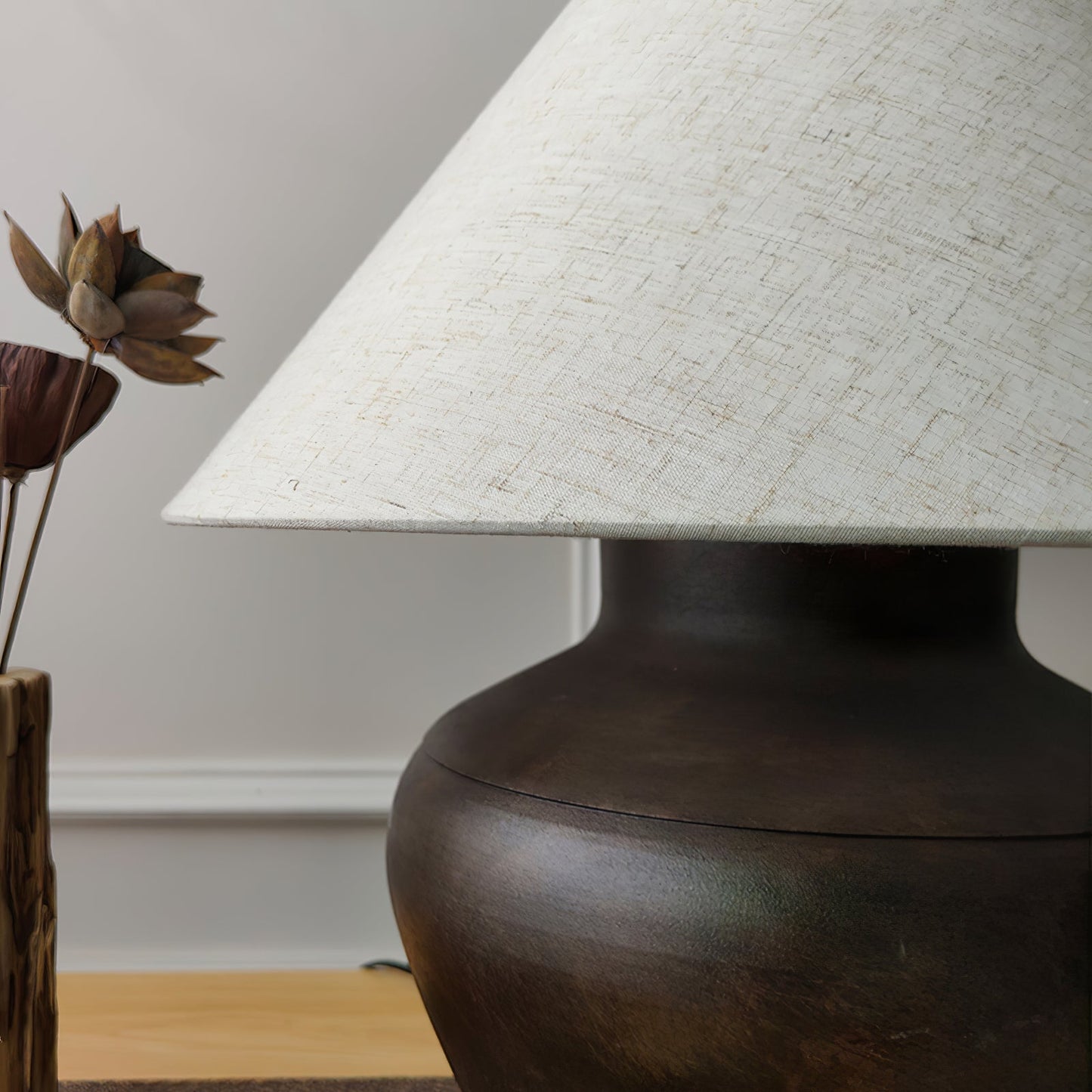 Calabria Ceramic Table Lamp with Grey Linen Shade – 45cm Height 9