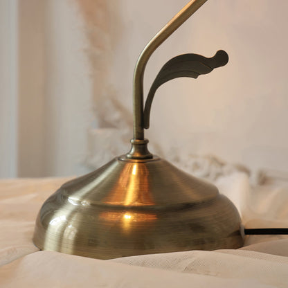 Elegant Pink Capiz Table Lamp with Metal Frame – 20cm Diameter 8