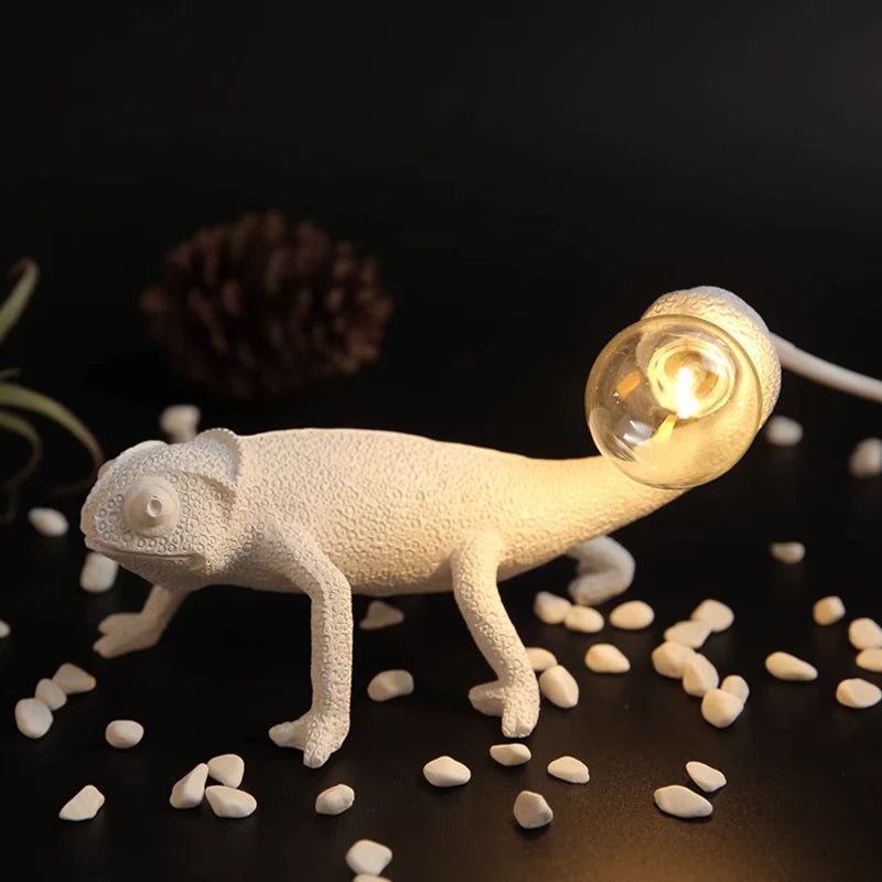 Chameleon Table Lamp - Unique Colorful Resin Design for Bedroom or Living Room 11