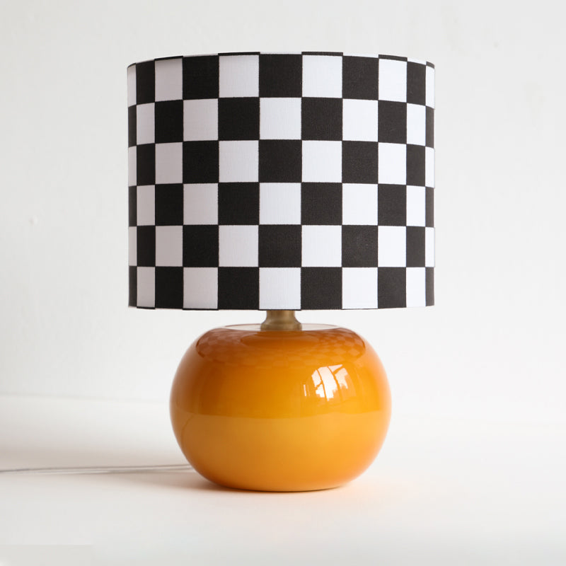 Checkerboard Table Lamp with Glass Base – Stylish Indoor Lighting Fixture 1