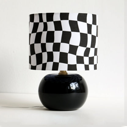 Checkerboard Table Lamp with Glass Base – Stylish Indoor Lighting Fixture 10