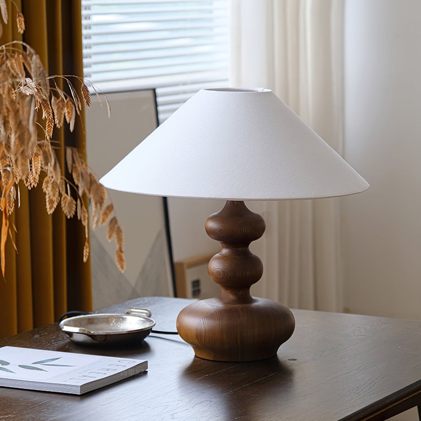 Modern Table Lamp with Wood Base and Fabric Shade – 45cm Height 4