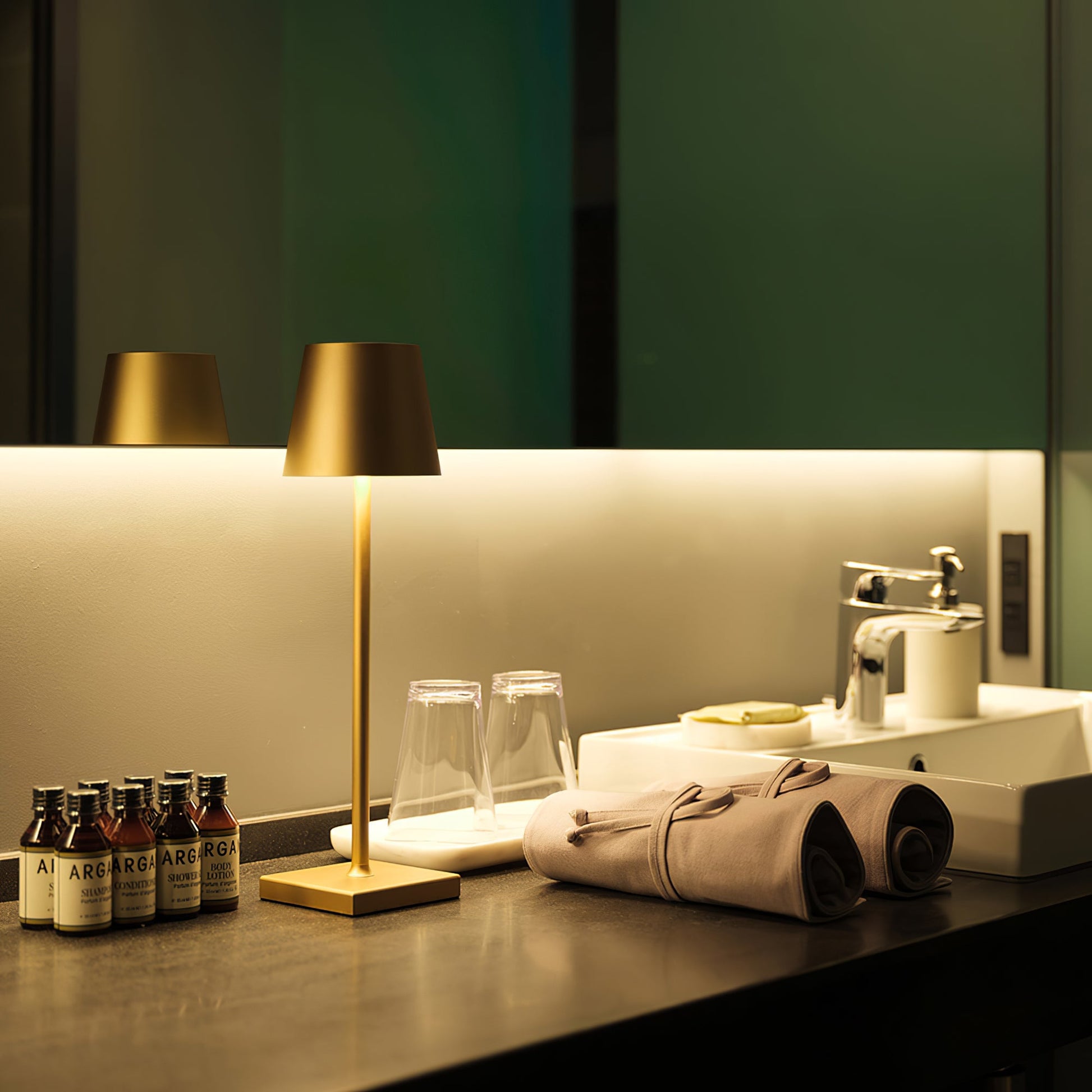 Portable LED Table Lamp with Built-in Battery – Dimmable Touch Control 6