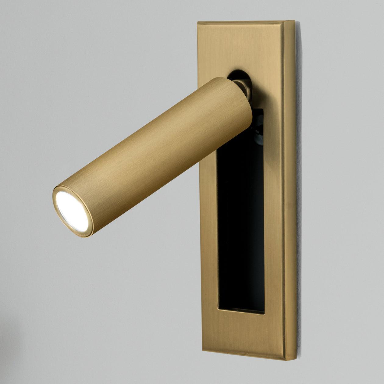 Adjustable LED Wall Sconce with Integrated Switch – Modern Space-Saving Design 24
