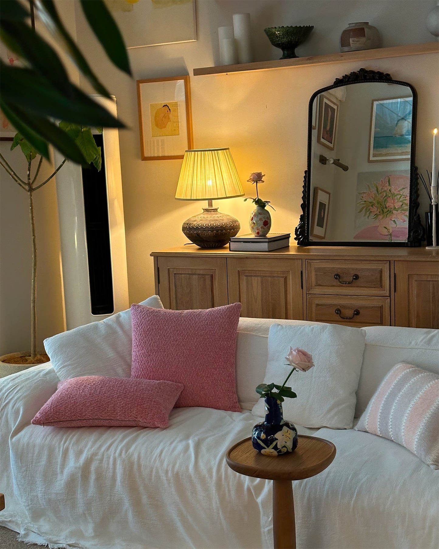 Elegant Ceramic Table Lamp with Linen Shade – 40cm Diameter for Bedroom or Living Room 8