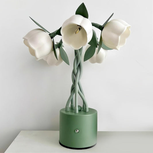 Faira Flower Table Lamp – Elegant Floral Design with Soft Ambient Glow 1