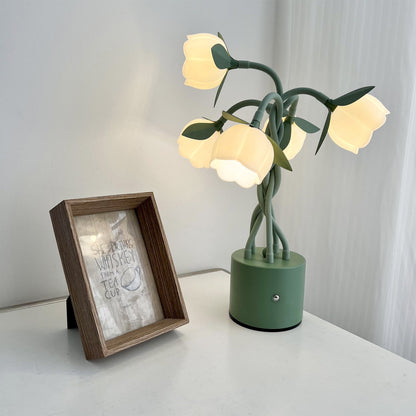 Faira Flower Table Lamp – Elegant Floral Design with Soft Ambient Glow 4