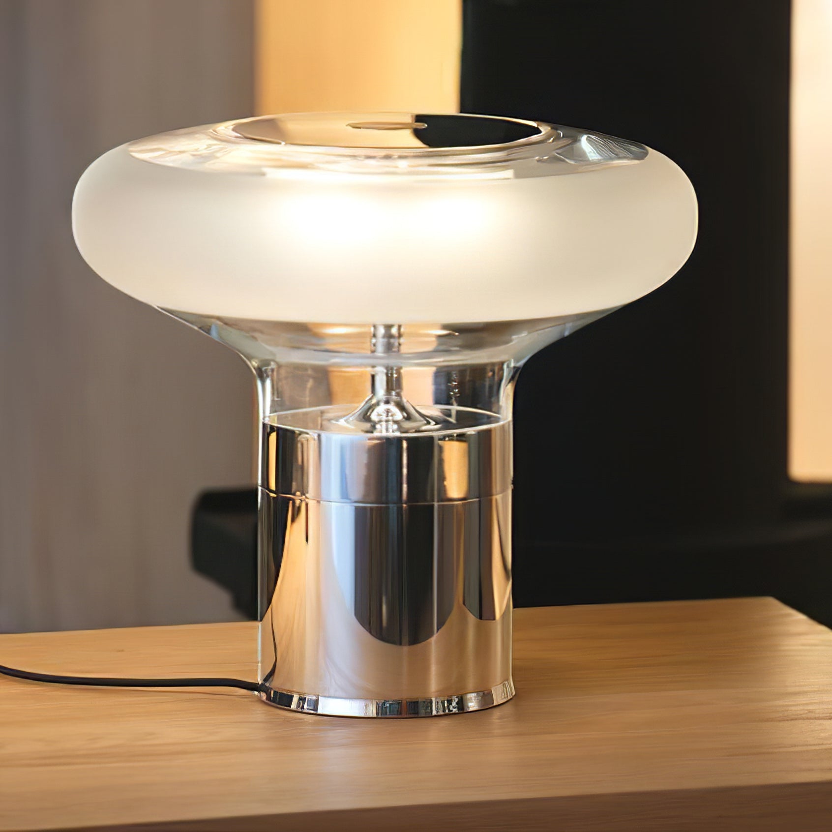 Elegant Five Table Lamp with Mouth-Blown Glass Shade – LED Lighting 5
