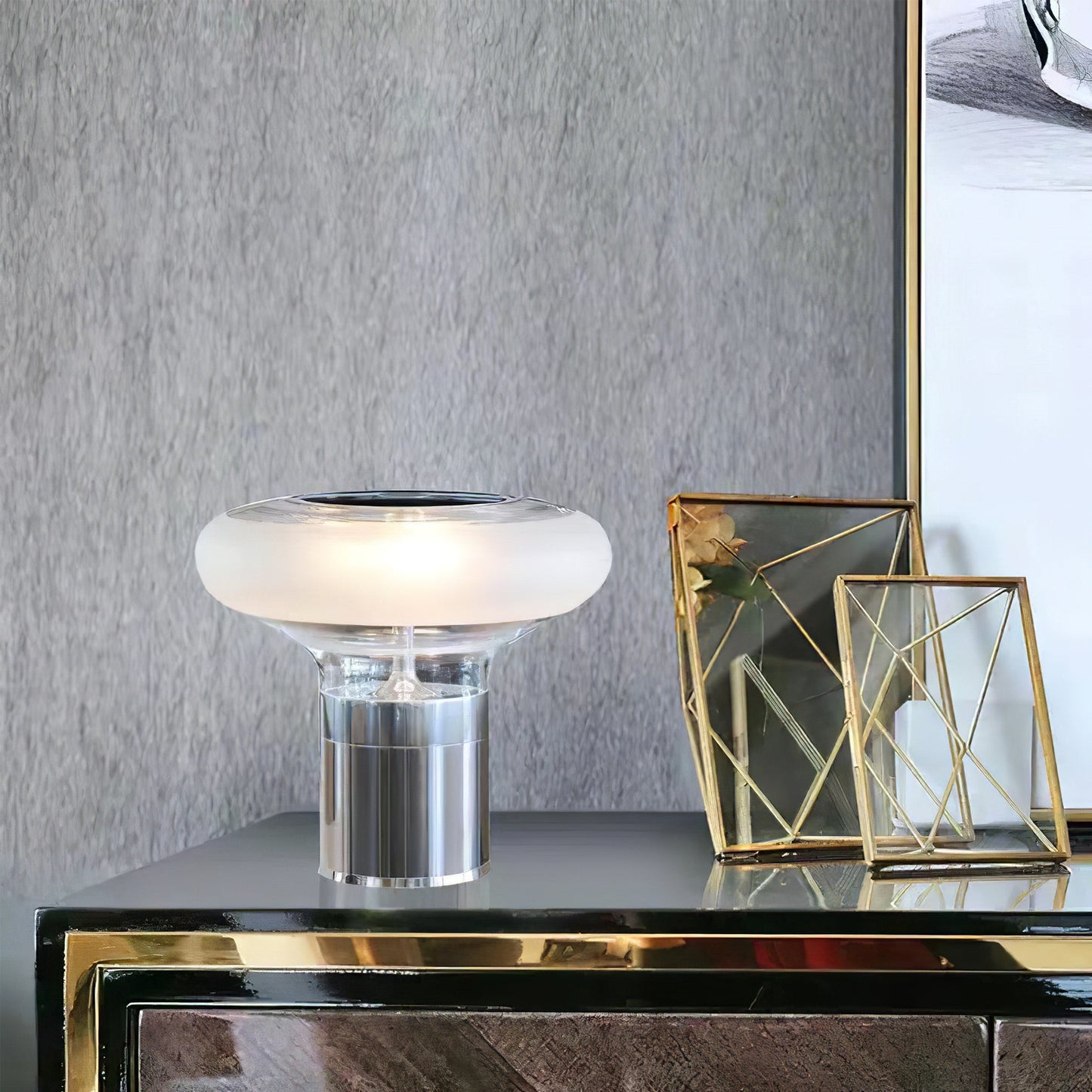 Elegant Five Table Lamp with Mouth-Blown Glass Shade – LED Lighting 7