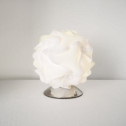 Elegant Flower Table Lamp with LED Bulb – Stylish Indoor Lighting Fixture 1