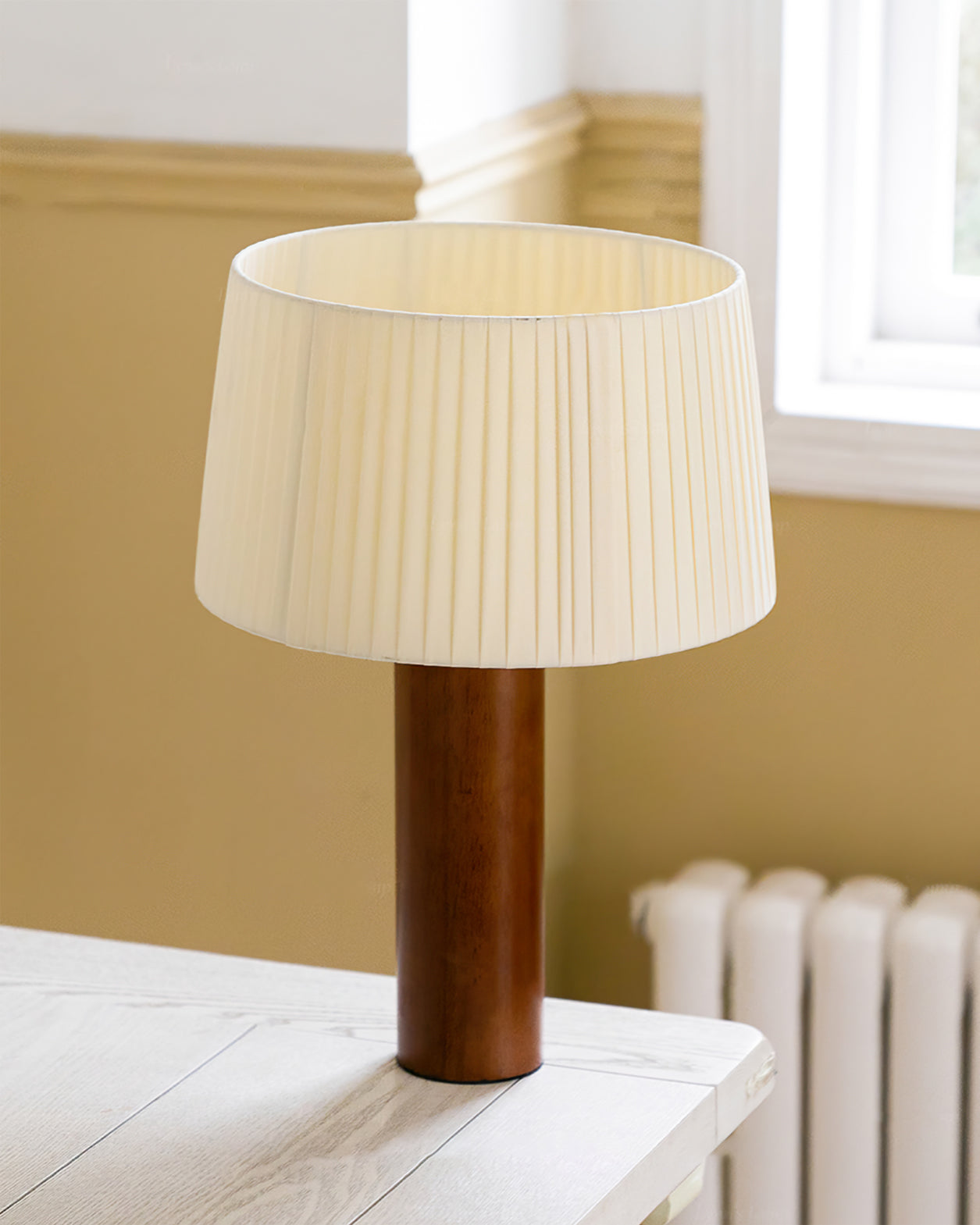 Gallissa Table Lamp with Wooden Base and Fabric Shade – Elegant Indoor Lighting 7