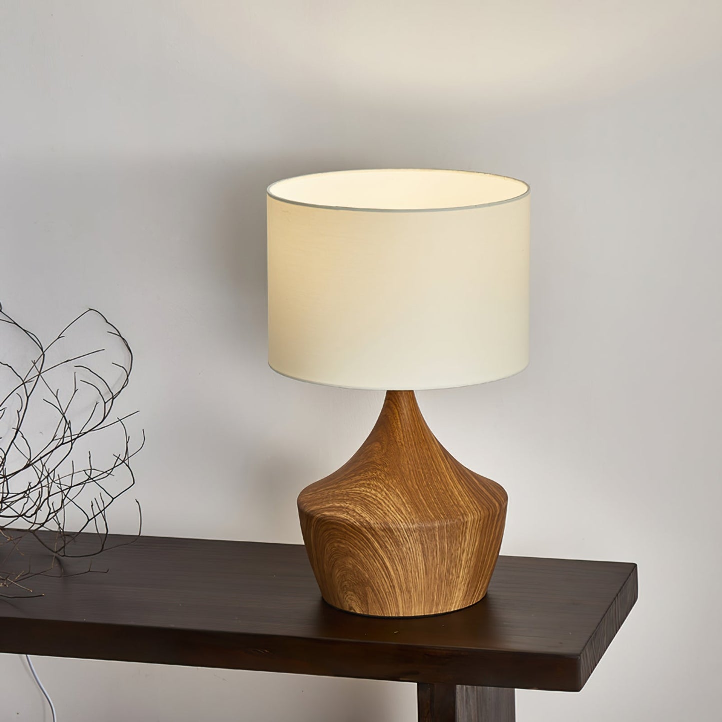 Elegant Table Lamp with Fabric Shade – Modern Design for Bedroom or Living Room 8