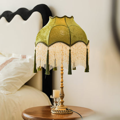Vintage Fabric Table Lamp with Brass Base – Green Scalloped Shade 2