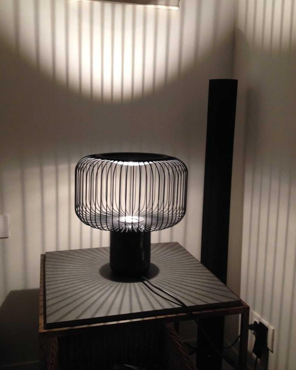 Modern Table Lamp with Black Marble Base and Integrated LED – Chic Home Lighting 4