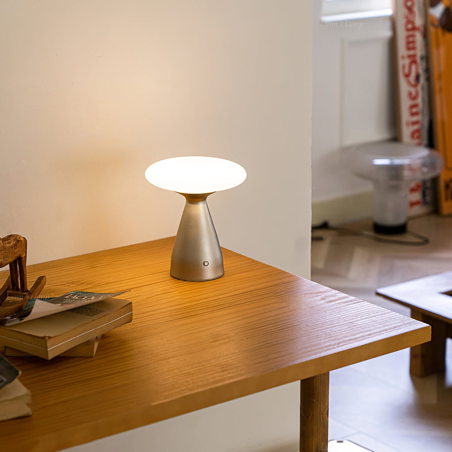 Modern Table Lamp with Glass Shade and Metal Base – 18cm Diameter 4