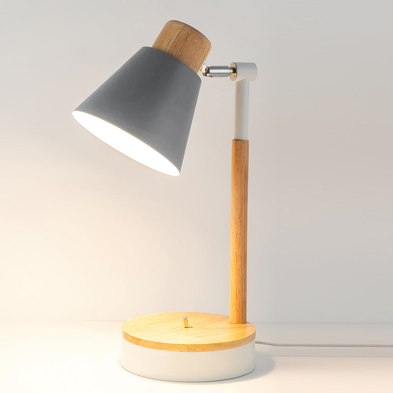 Modern Table Lamp with Wooden Base and Metal Shade – Minimalist Design for Desk or Bedside 13