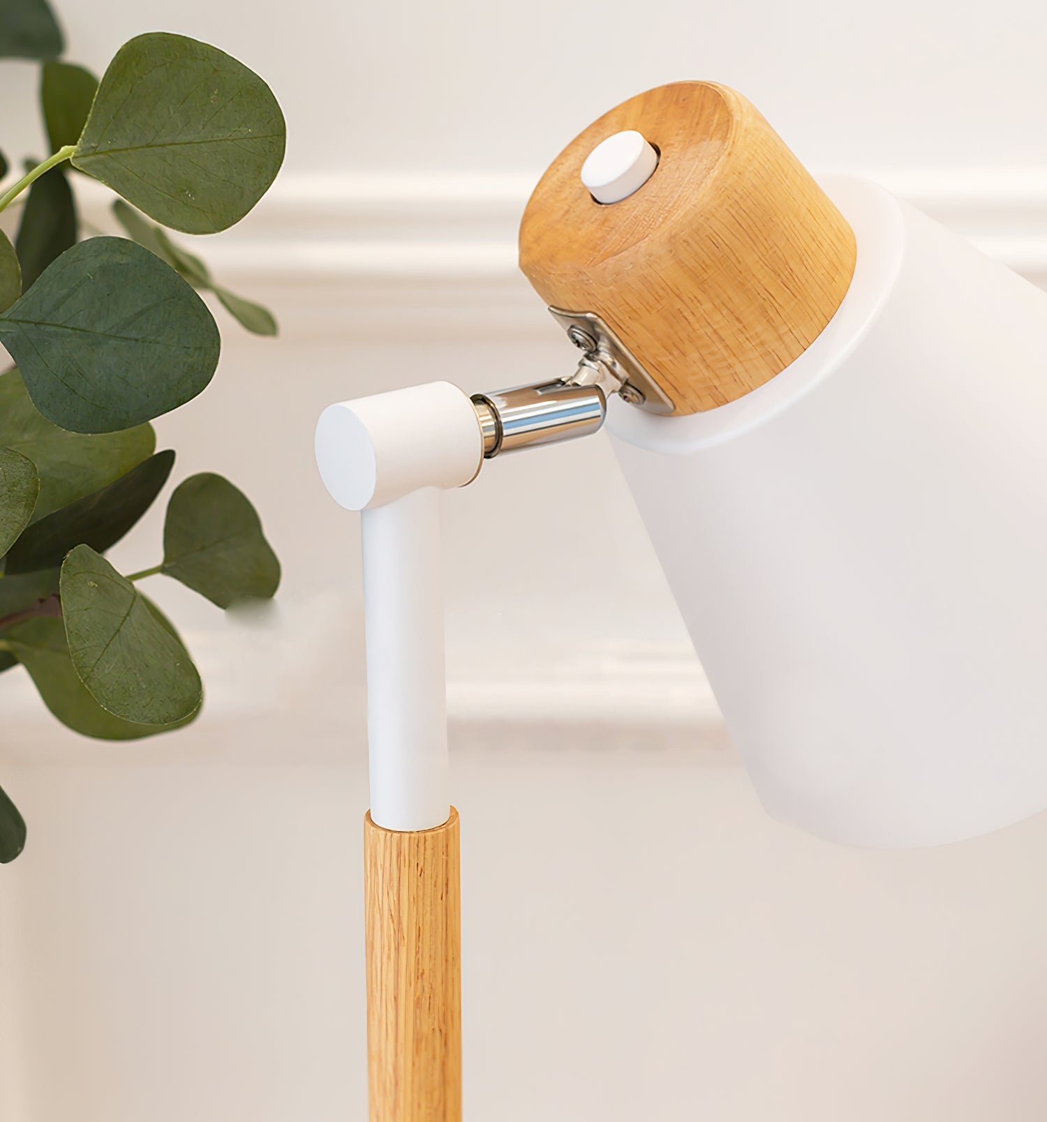 Modern Table Lamp with Wooden Base and Metal Shade – Minimalist Design for Desk or Bedside 8