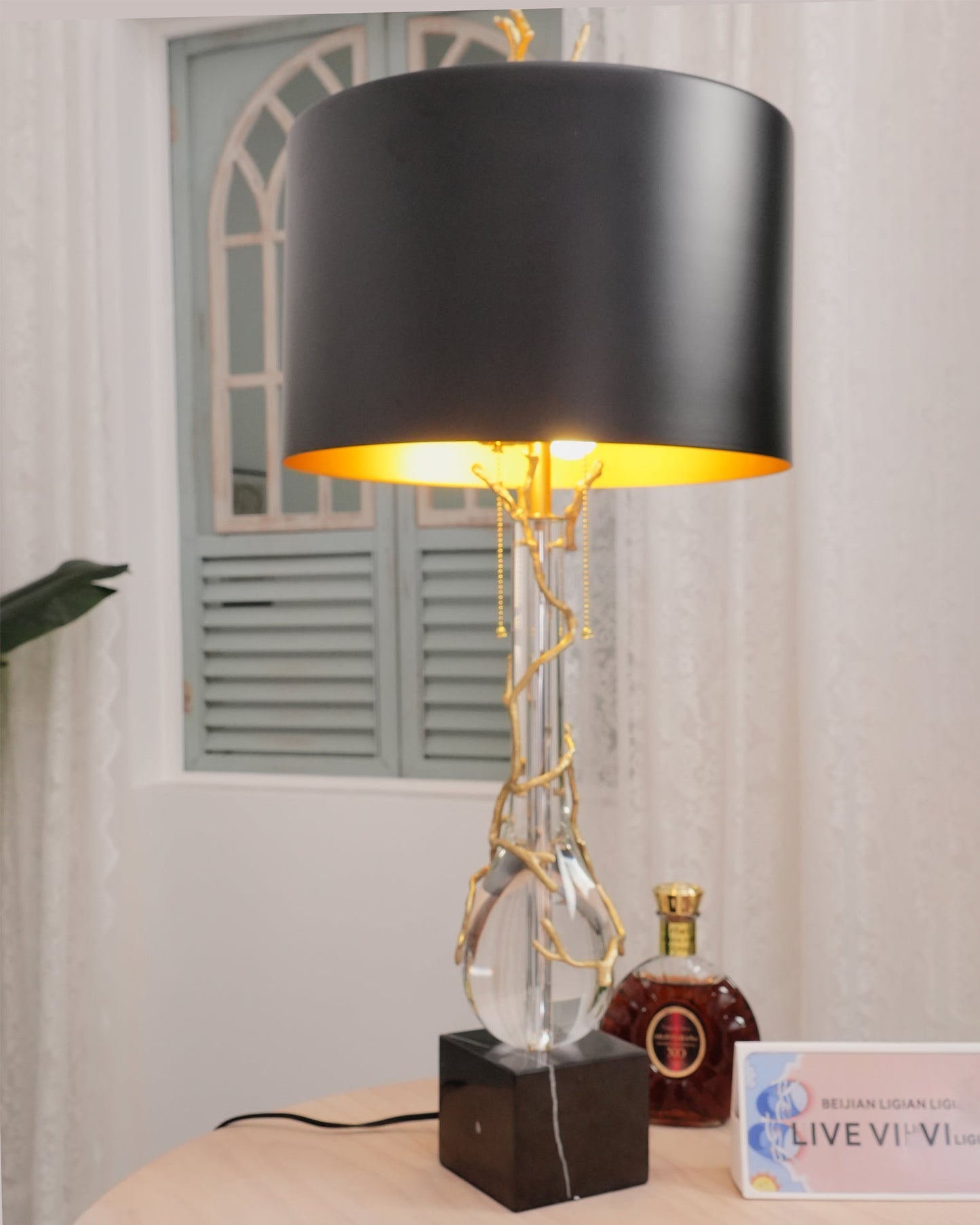 Elegant Table Lamp with Twig Base and Drum Shade – Black and Gold Finish 7
