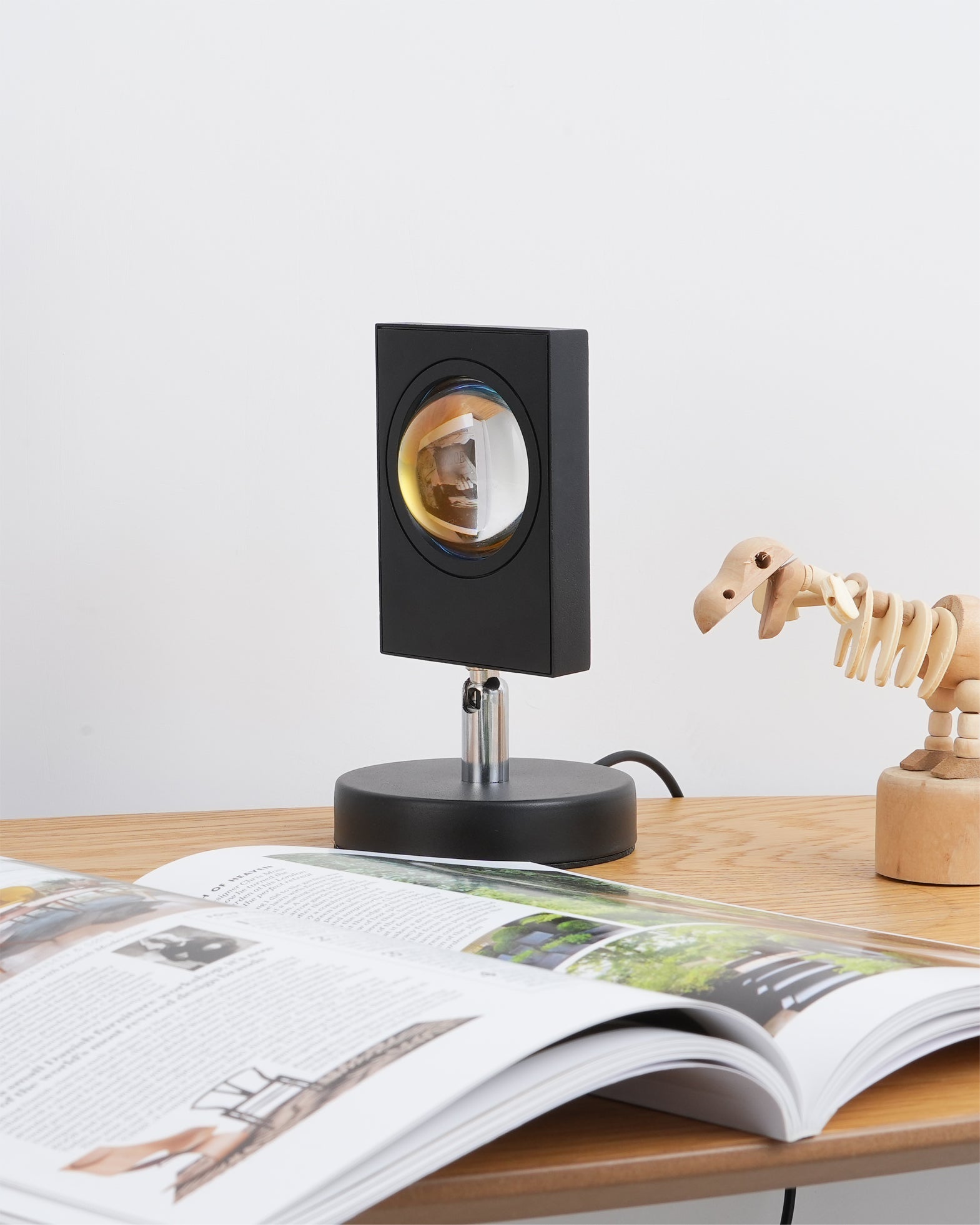 Luca Table Lamp – Color Projector with Integrated LED – Black Aluminum Design 6