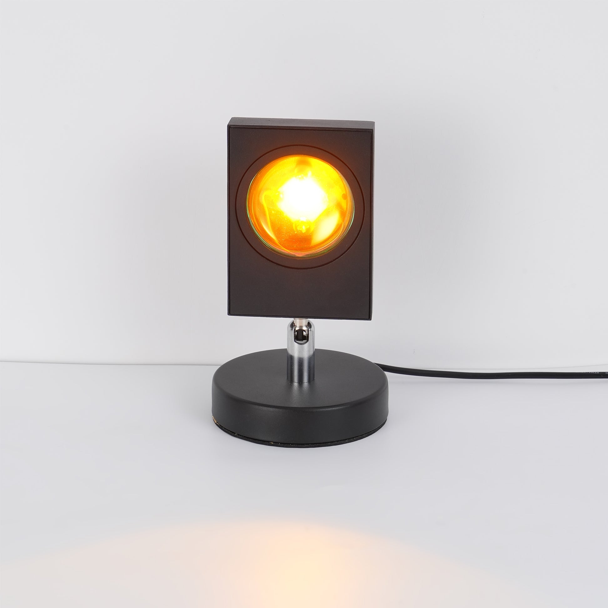 Luca Table Lamp – Color Projector with Integrated LED – Black Aluminum Design 9