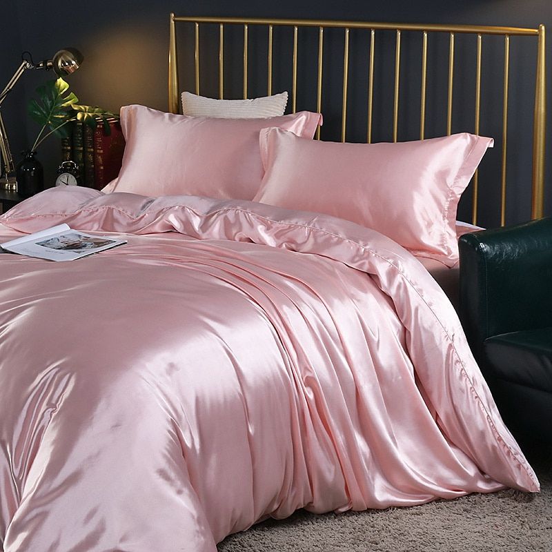 Luxury Silk Satin Bed Linen Set 4 Pieces Duvet Covers Bed Sheets 2