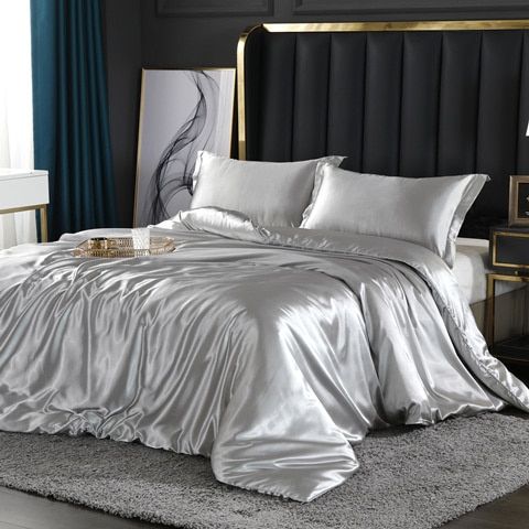 Luxury Silk Satin Bed Linen Set 4 Pieces Duvet Covers Bed Sheets 4