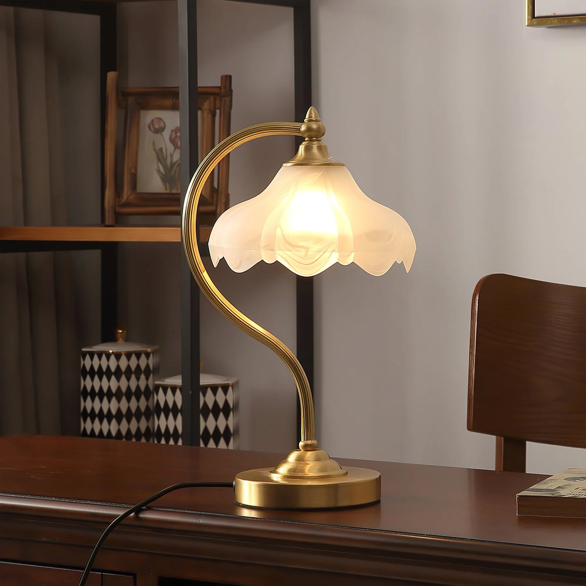 Elegant Brass and Glass Table Lamp – Magnolia Flower Design for Bedroom or Living Room 6