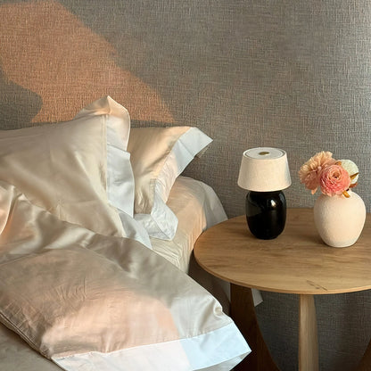 Elegant Table Lamp with Ceramic Base and Fabric Shade – Touch Control LED Bedside Lamp for Living Room and Bedroom 4