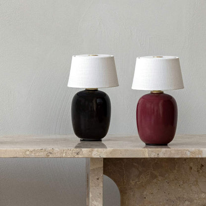 Elegant Table Lamp with Ceramic Base and Fabric Shade – Touch Control LED Bedside Lamp for Living Room and Bedroom 9