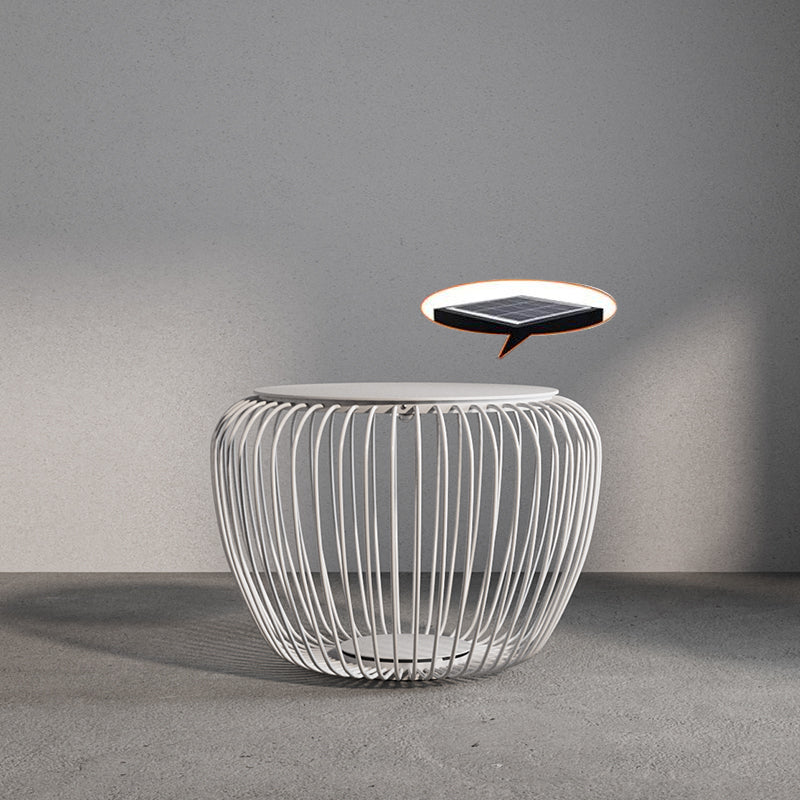 Outdoor LED Garden Light Table Lamp – Sleek Metal Design for Indoor and Outdoor Use 11