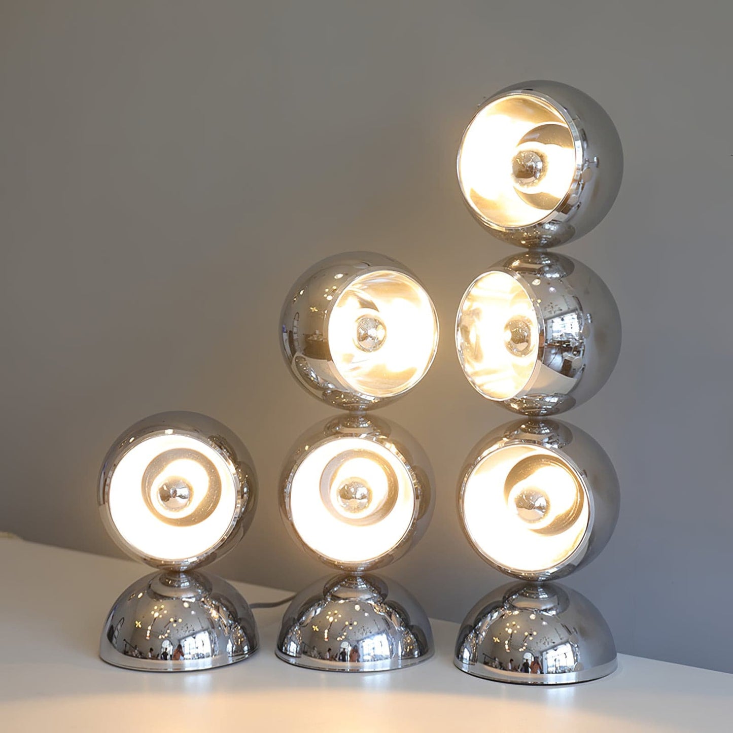 Contemporary Table Lamp with LED Compatibility for Living Room or Bedroom 3