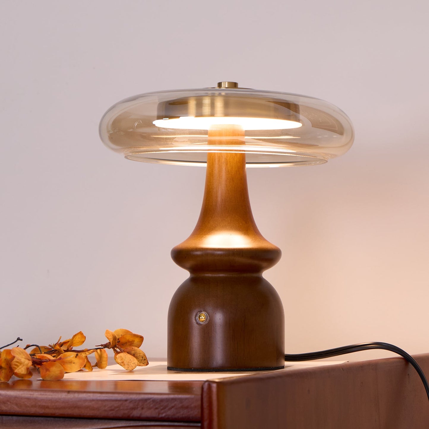 Modern Table Lamp with Adjustable Color Temperatures – Elegant Brown Finish for Bedroom or Living Room 9