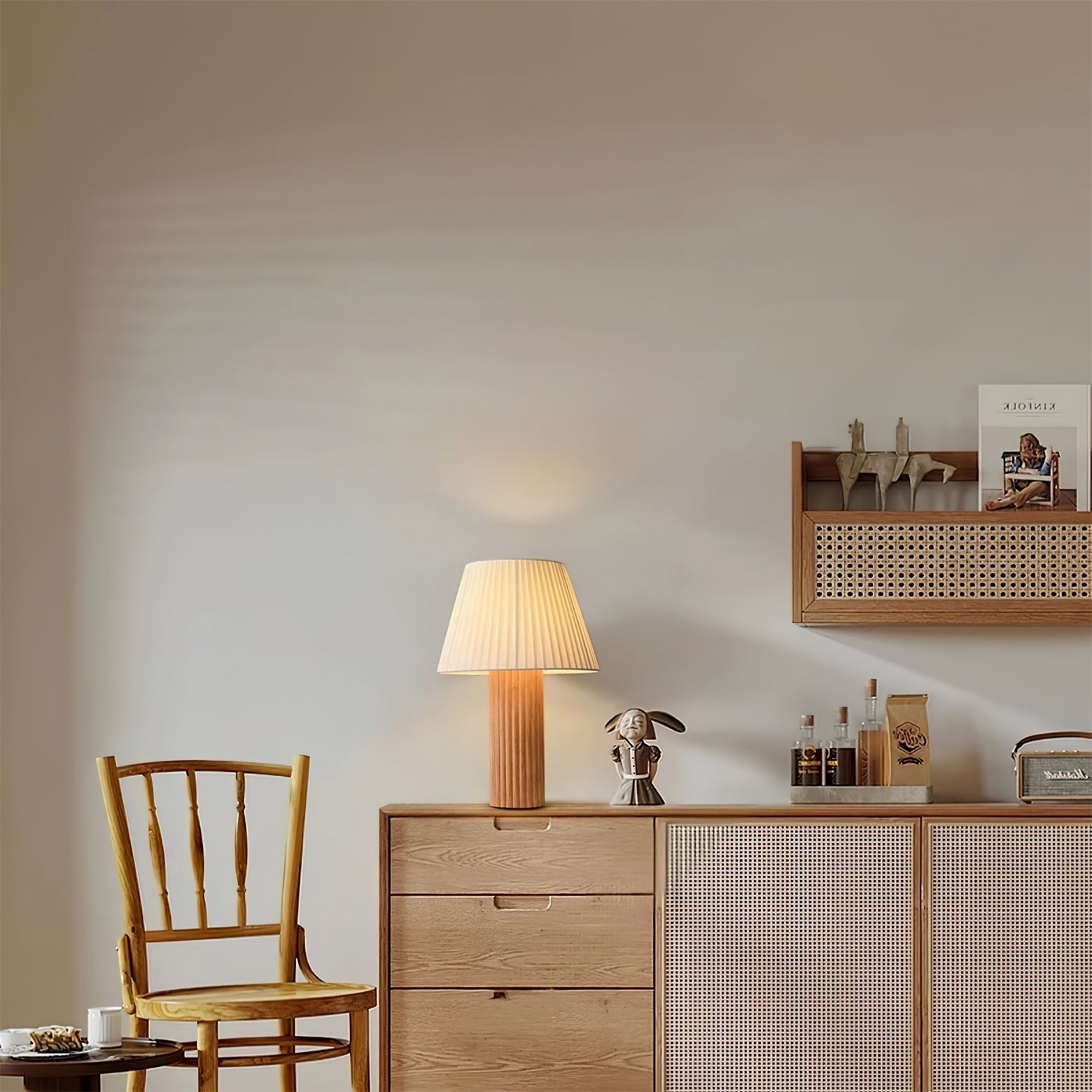 Wooden Table Lamp with Fabric Shade – Elegant Minimalist Design for Home and Office 6