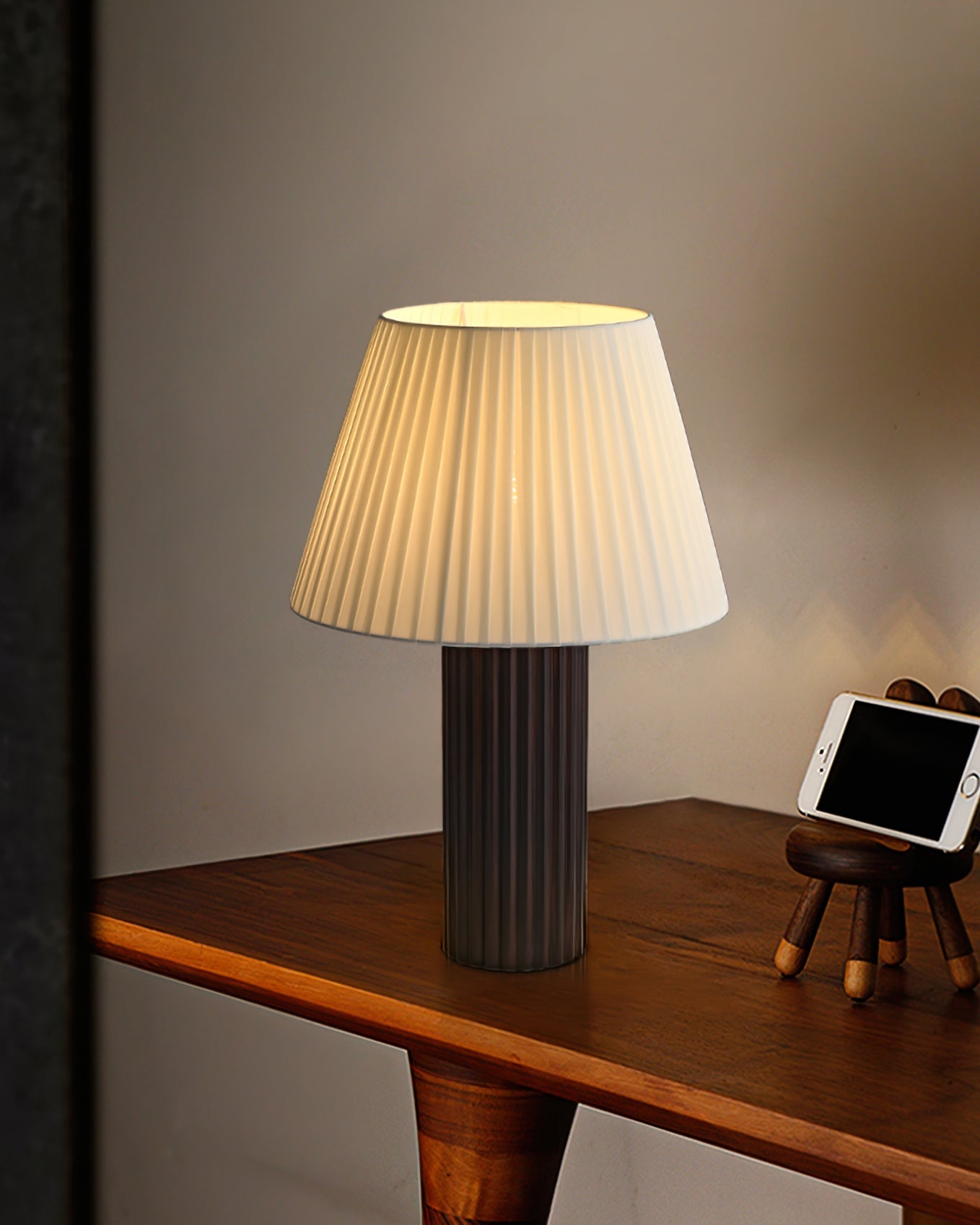 Wooden Table Lamp with Fabric Shade – Elegant Minimalist Design for Home and Office 8