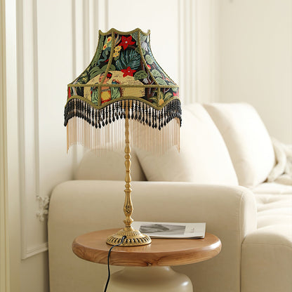 Retro Table Light with Silk Shade and Brass Base – Elegant Indoor Lighting 3