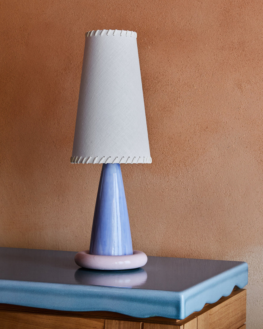 Elegant Ribbon Table Lamp with Ceramic Base and Fabric Shade - Soft Pastel Colors for Bedroom or Living Room 9