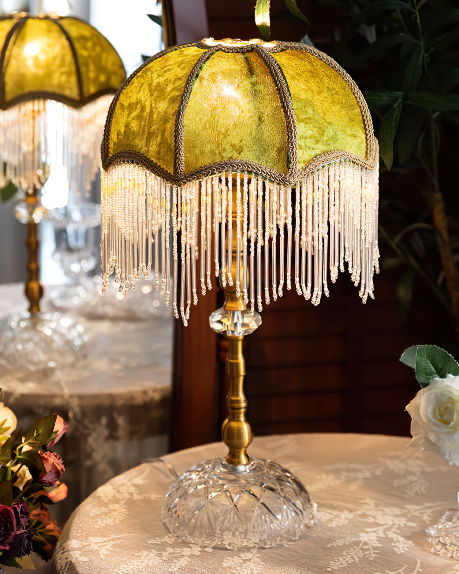 Stylish Table Lamp with Fabric Shade and Modern Design – Green and Gold Finish 7