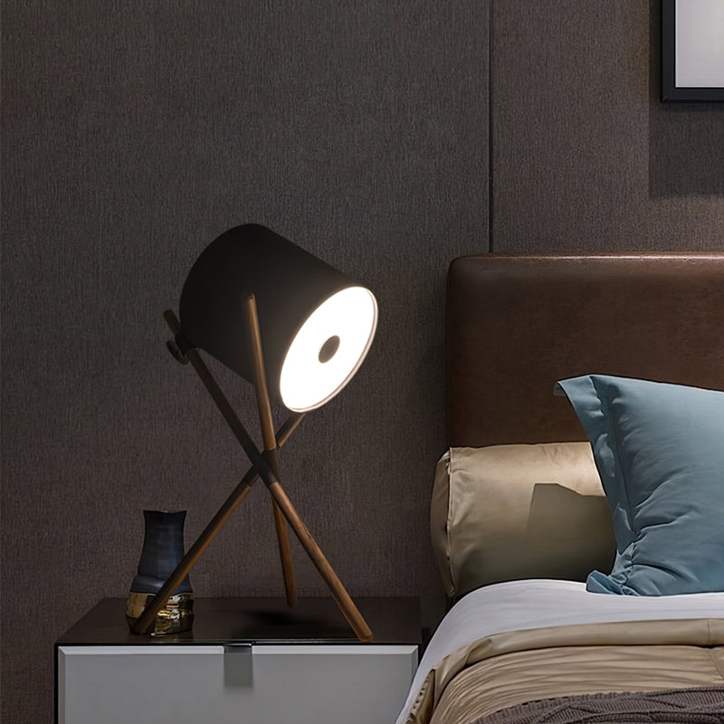 Eco-Friendly Table Lamp with Wood and Metal Design – Stylish Bedside or Desk Lighting 6
