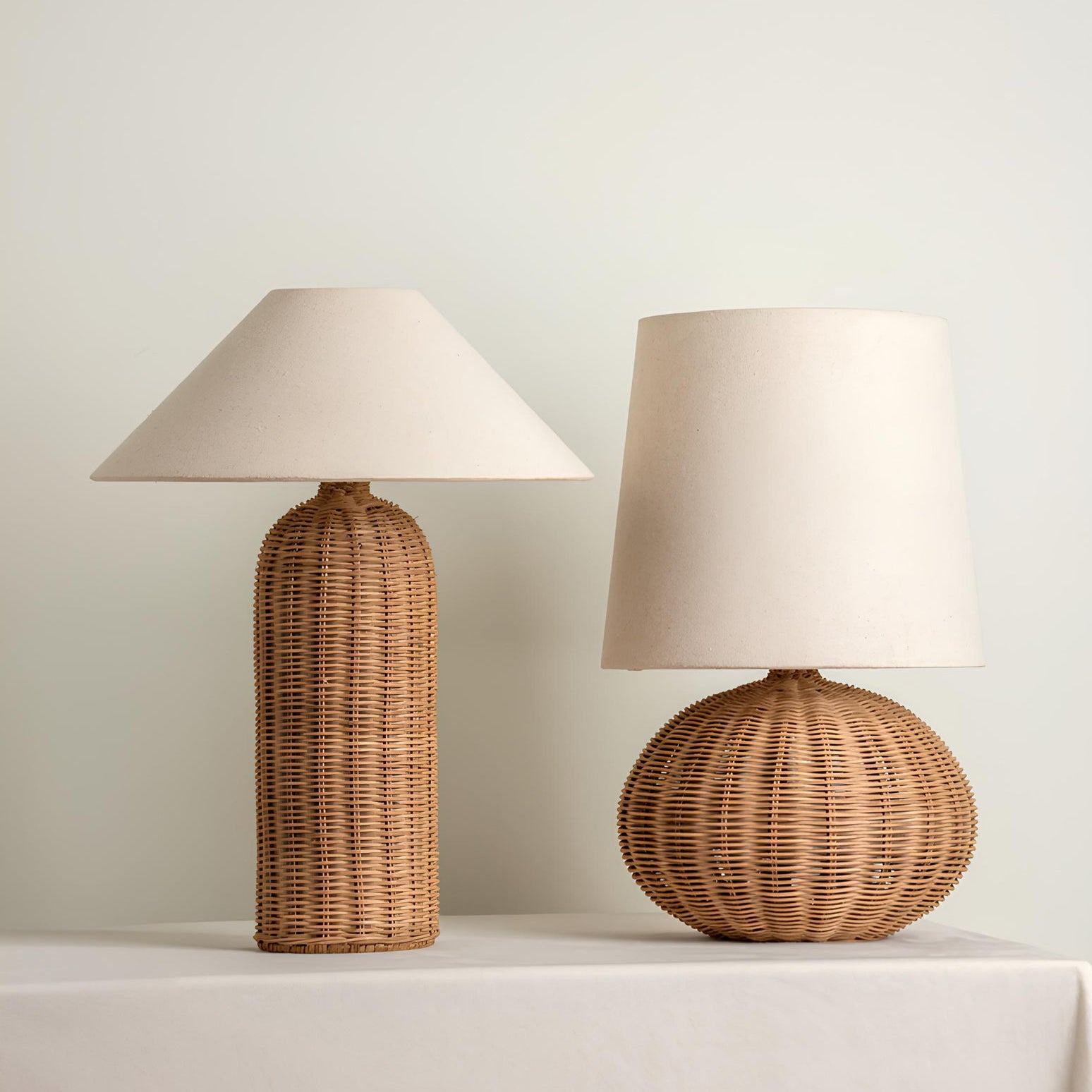 Stellan Table Lamp with Rattan Base and Fabric Shade – Modern Indoor Lighting 3
