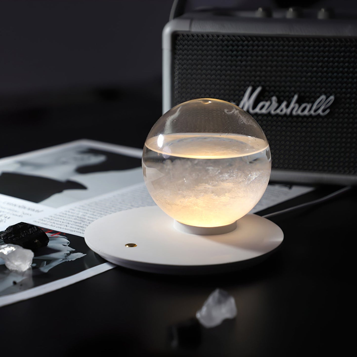 Stylish Table Lamp with Built-in Battery and Integrated LED – 15.5cm Diameter 2