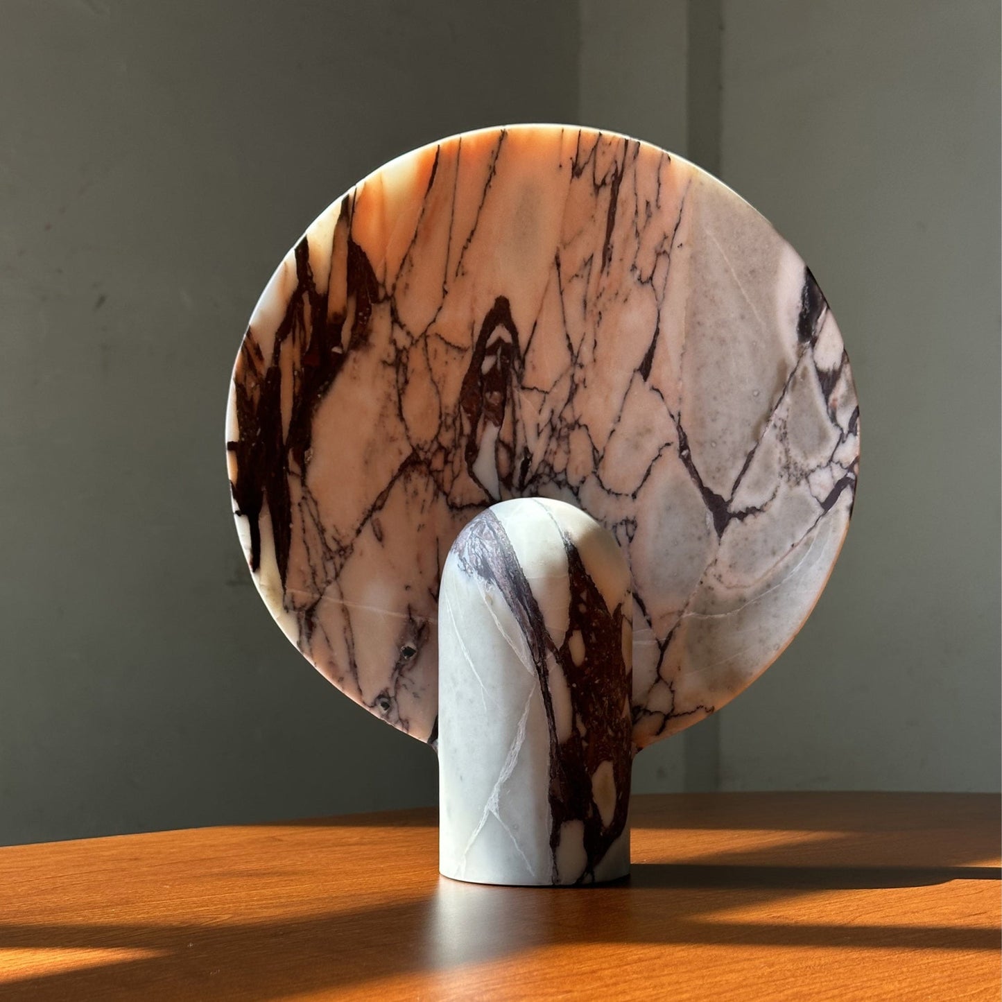 Elegant Marble Table Lamp with Integrated LED – Modern Design for Bedroom or Living Room 3