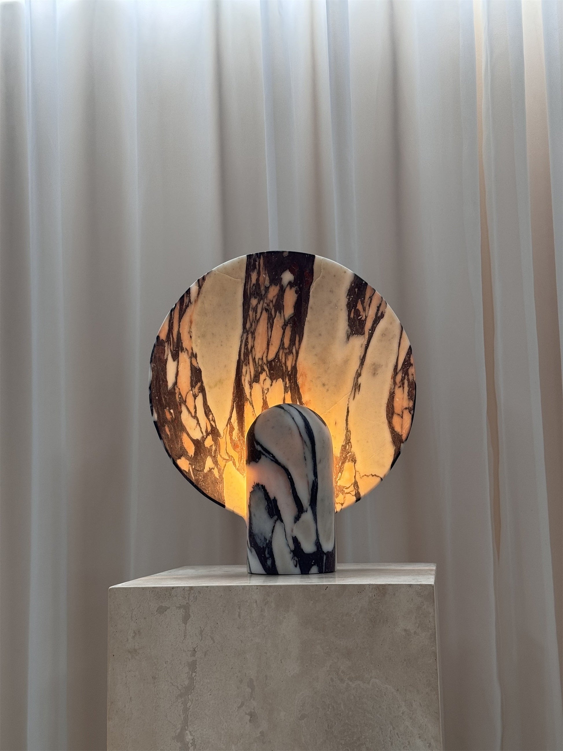 Elegant Marble Table Lamp with Integrated LED – Modern Design for Bedroom or Living Room 9